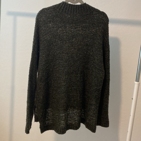 Sun and Shadow high low women’s sweater - Picture 2 of 3